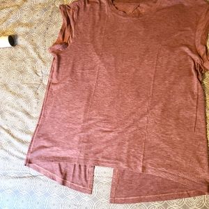 Lululemon workout tee